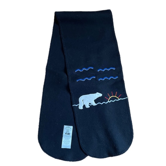 Rankin Inlet wool felt scarf in excellent condition - Picture 1 of 3